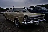 Ford LTD à toit rigide 2 portes de 1966