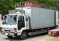Isuzu F-Serie庆铃F重型商用车depuis 1996