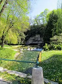Source de la Douix(vue 1).