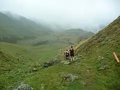 Passage par le lac d'Ourrec (1&nbsp;664&nbsp;m) après la descente du col de Bareilles en 2022.