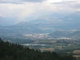 Le sillon de Gap (vu de Céüse en direction du nord-est)
