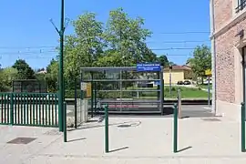 Abris de quai.