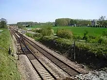 Bifurcation entre la ligne de Paris-Est à Mulhouse-Ville, à gauche, et la ligne de Flamboin-Gouaix à Montereau, à droite.
