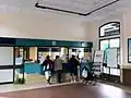 Guichets de la gare.