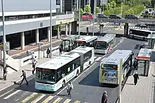 Vue de la gare routière.