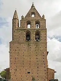 L'église Saint-Jean-Baptiste - le clocher-mur