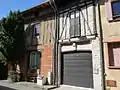 Une des maisons à colombages du village