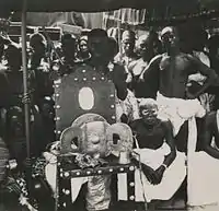 Le siège d'or en 1935