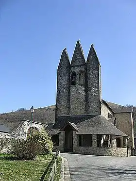 Clocher trinitaire de Gotein-Libarrenx.