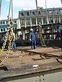 Manutention à la grue avec manille