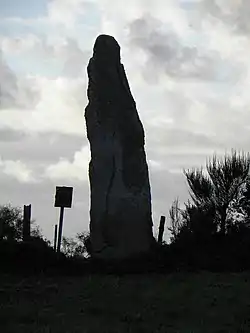 Image illustrative de l’article Menhir de Kerellou