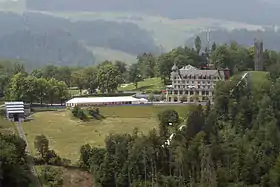 Vue aérienne de l'extrémité occidentale de la colline du Gurten depuis le nord.