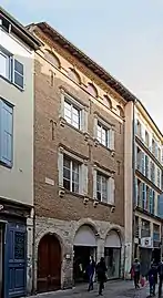 no&nbsp;16 : façade sur rue.