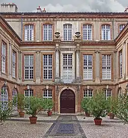 Hôtel de Nupces : façade principale.