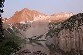 Vue du pic Hagerman (à gauche) et de la montagne Snowmass (à droite).