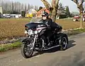 Trike EML sur une base Harley-Davidson Electra Glide CVO (2010).