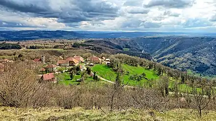 Le village de Hautepierre.