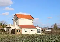 L'ancienne gare du Vélu-Bertincourt à Saint-Quentin.
