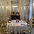 Salon bleu.