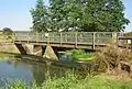 Hoxne barrage, passerelle.