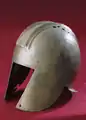 Casque illyrien-grec de Budva, Monténégro (IVe&nbsp;siècle avant J.-C.).