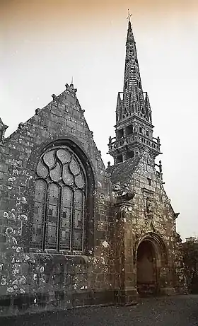 Dirinon : l'église Sainte-Nonne.
