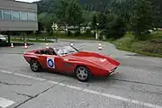 Fritz Indra dans une Intermechanica Indra à l'Ennstal Classic 2008