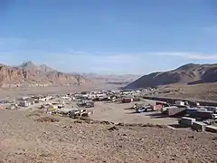 Extrémité Est de la E60 à Irkeshtam (en) au Kirghizistan à la frontière avec la Chine.