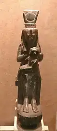 Isis allaitant