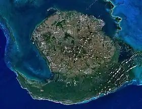 Vue aérienne de l'île.