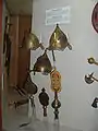 Casques coniques turcs du XVe au début du XVIe&nbsp;siècle, affichés au palais de Topkapi , Istanbul, Turquie.