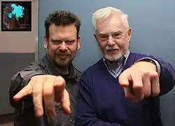 J. Pijarowski et Derek Jacobi pendant la session d'enregistrement The dream Off Penderecki&nbsp;(pl). (2013)