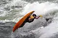 Le champion James Reeves réalise un air screw en Ouganda