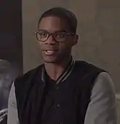 Jovan Adepo interprète Marcus Bishop.
