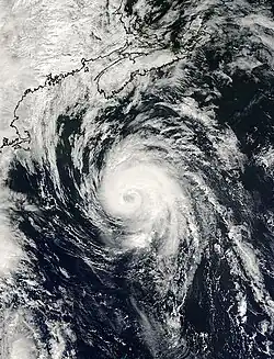 Ouragan Juan approchant la Nouvelle-Écosse avec des vents de 160&nbsp;km/h(Source NOAA)