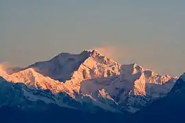 Le Kangchenjunga (Himalaya), est le plus haut sommet d'Inde culminant à 8 586 m.