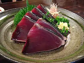 Katsuo no Tataki (ja) (tataki de bonite) au Japon