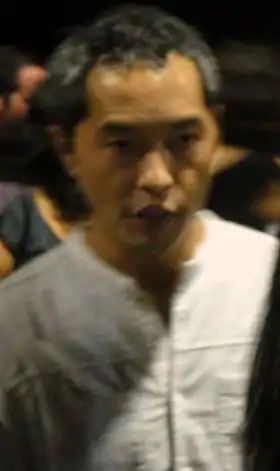 Ken Leung dans le rôle du Dr Topher Zia.