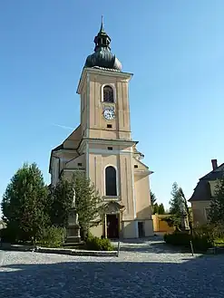 Église Saint-Jacques-le-Majeur.