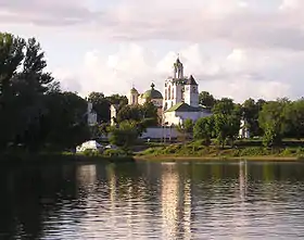Monastère de la Transfiguration-du-Sauveur (du XIe siècle).