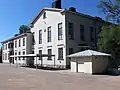École, rue Tenavatie.