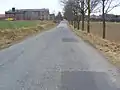 Petite route menant au bourg