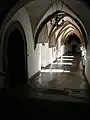 Les voûtes du cloître.