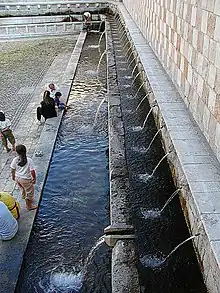 Image de la partie centrale de la fontaine