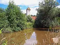 La Lizaine et le clocher du temple.