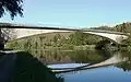 Pont routier sur la Meuse (D1).