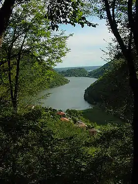 Image illustrative de l’article Lac de Segrino