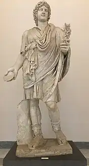 Lare Farnèse ou Genius populi romani