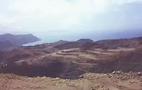 Mine de latérite de Kouaoua, Nouvelle-Calédonie. L'exploitation ne concerne que les couches superficielles.