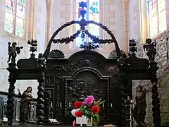 Maître-autel du XVIIe siècle.
